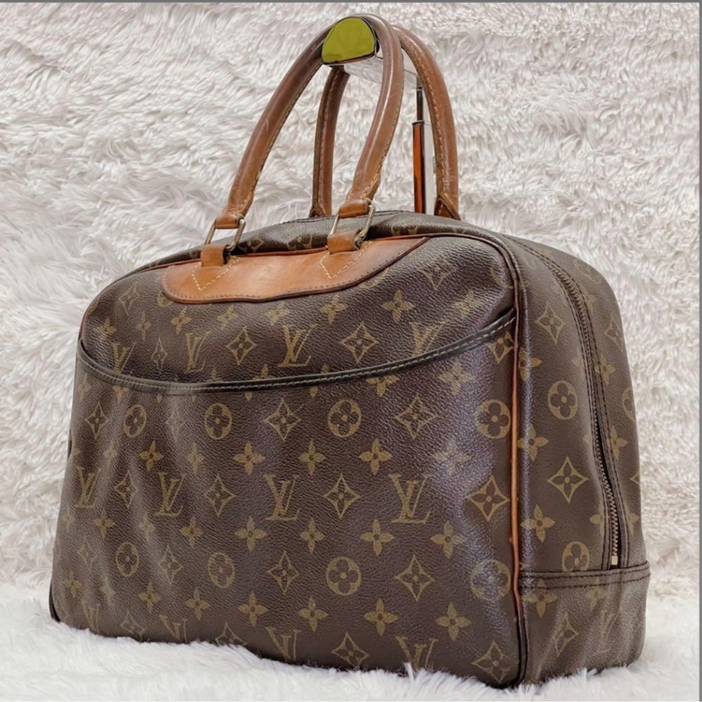 AUTHENTIC VINTAGE LOUIS VUITTON MONOGRAM DEAUVILLE CODE: VI0915 PRICE FIRM